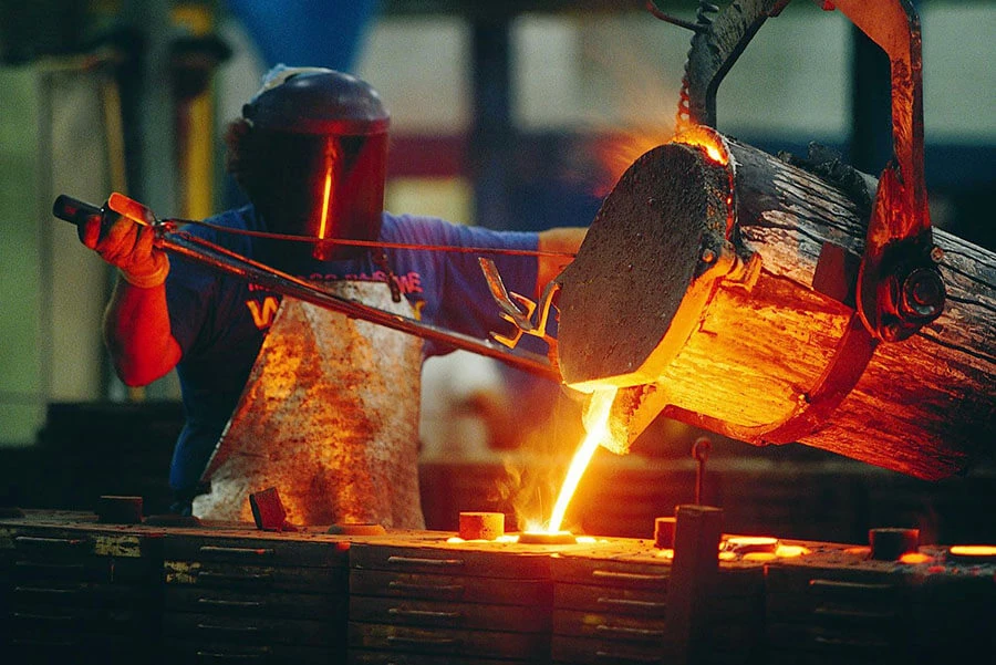 Uso de cal viva en industria Siderúrgica y fundente